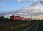 Der erste RE am Morgen von Berlin nach Elsterwerda bei Doberlug-Kirchhain, Juni 2012