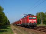 Am Vormittag des 13.05.2013 f�hrt 114 026-8 als  182er-Ersatz  mit ihrem RE18173 in H�he des S-Bahnhofes Berlin-Friedrichshagen Richtung Frankfurt (Oder)! Die Eins�tze der Loks der Baureihe 114 sowie