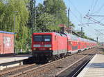 114 040 und Schublok 112 117-7 mit 7 (?) Dostos zum Kirchentag 2017 von Berlin nach Lutherstadt Wittenberg am 28. Mai 2017 in Großbeeren.
