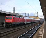 Am 12.12.2015 bespannt die 114 029 den RE nach Frankfurt a.M.