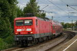 114 024-3 der WFL fuhr am 06.08.2021 im Rahmen des Ersatzzugdienstes für abellio durch den Bahnhof Tamm (Württ).
