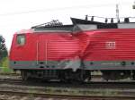 Der gesamte Rahmen der Lok ist verzogen. 114 019-3 nach ihrem Unfall. 18.4.2009