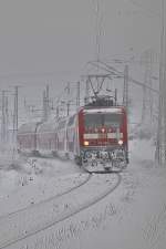 114 020 hat Stralsund verlassen mit ihrer RE nach Falkenberg am 30.12.2010
