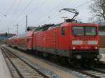 Wieder ist die 114 mit Dostos unerwartet zwischen Rostock und Sassnitz zum Einsatz gekommen.Am 05.April 2011 hielt 114 038 mit dem RE 13013 Rostock-Sassnitz in Bergen/Rgen