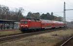 Ein RE nach Dessau durchfuhr am 11.04.12, gefhrt von 114 040, den Hp.