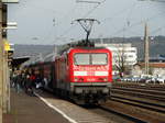 DB Regio 114 021 mit einer Regionalbahn am 14.03.17 in Gelnhausen