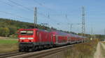 114 030 zieht einen RE50 nach Frankfurt, hier ist er aufgenommen nahe Kerzell.