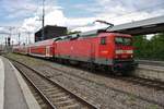 114 004 verlässt am 29.05.2019 mit dem RE19917 nach Nürnberg Hauptbahnhof den Stuttgarter Hauptbahnhof.