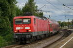 114 024-3 der WFL fuhr am 06.08.2021 im Rahmen des Ersatzzugdienstes für abellio durch den Bahnhof Tamm (Württ).