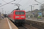 114 018 am 21.03.2015 bei der Einfahrt mit einem RE 50 (Frankfurt (Main) Hbf - Fulda Hbf) in Frankfurt (Main) Süd.