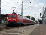 DB Regio 114 008 mit RE nach Fulda am 22.08.16 in Hanau Hbf 