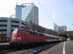 115 336-0 mit einem DB Autozug in Dsseldorf Hbf am 26.04.2009