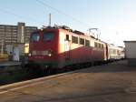 Hier hlt BR 115 209 mit D444 am Bf Berlin Lichtenberg zum aus und zuladen.Dieses Bild wurde am 01.09.09 gegen 07.30 Uhr gemacht leider kommt die Sonne schon jetzt nicht mehr so hoch fr ein Bild ohne