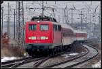 115 114-1 fhrt NZ1449 nach Binz.   Ausfahrt aus dem Hbf Stralsund  
am 11.02.06 