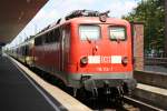 SBB Schulzug mit zustlichem Wagen  Salon Forum  und BR 115 in Hamburg-Altona.