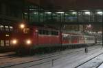 115 278-4 mit dem PbZ 1986 (Mnchen-Pasing Bbf-Leipzig Hbf)in Regensburg 15.12.10