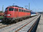 Laut Fahrplan fhrt der EC 379,Binz-Brno,hinter dem IC 2213,Binz-Stuttgart,am 04.September 2011,gab es eine Ausnahme.So durfte 115 448 mit dem EC vor dem IC bis Stralsund fahren.Aufnahme in