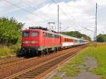 Am 16.Juli 2011 war 115 114 in Teschenhagen (auf Rgen) mit einem EC Ostseebad Binz->Brno auf dem Weg nach Stralsund.