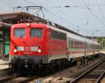 115 261-0+218 366-3(hinten)mit IC 1961 von Hamburg-Altona nach Stralsund im Rostocker Hbf.15.08.2014 