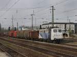 Die 139 133 von Lokomotion am 18.04.2010 mit einem Stahlzug bei der Durchfahrt in Mnchen Ost.