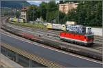 Die Innsbrucker 1144 205 und die E189 930RT,905RT, ES64U2-029 und 139 133 warten im Bahnhof Kufstein auf neue Aufgaben. (30.06.07)