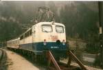 139 260 und der bekannte DB-Rola Liegewagen im Mai 1998 im Verladebahnhof Brennersee.