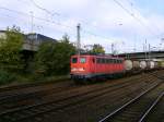 139 314-9 mit einem kurzen Bierzug am 06.10.2009 auf Durchfahrt durch den Bahnhof Hamburg - Harburg.