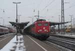 139 287-7 zieht am 20. Februar 2013 den Henkelzug durch Ansbach.
