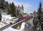 139 213 mit dem Schneeexpress nach Mallnitz am 23.02.2013 am Hundsdorfer-Viadukt zwischen Bad Hofgastein und Angertal.