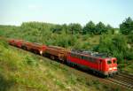 139 132 mit Gterzug Richtung Buchholz (Nordheide) am 04.09.2004 zwischen Maschen und Jesteburg