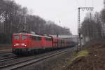 140 783-2 + 140 772-5 mit Kohlezug in Duisburg Neudorf am 20.02.2009