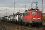 Eine der lezten 140er.140 502 durchfhrt am 13.11.09 mit einem kurzen Gz Ratingen-Lintorf