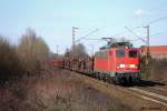 140 848 mit einem Gterzug am 23.3.10 in Limmer.