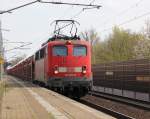 140 600-8 mit Autotransportzug in Richtung Wunstorf.
