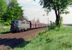 140 805 mit Gdg 57200 (Oppendorf–Recklinghausen Sd) am 11.05.1994 zwischen Jesteburg und Buchholz (Nordheide)