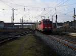 140 590-1 mit einem Güterzug in Nordhausen.