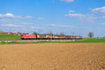 140 432 BayernBahn mit dem Henkelzug bei Uffenheim Richtung W�rzburg, 28.04.2022