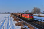 140 070 mit einem Schotterzug am 29.01.2017 bei Plattling.