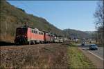 140 783 und 140 858 fahren mit einem leeren Coilzug vorber. (09.02.2008)