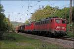 140 765 und 140 846 bringen den 61232 von Finnentrop nach Wanne-Eickel und haben vor wenigen Minuten Letmathe durchfahren und werden bald Hohenlimburg erreichen.