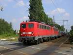 140 765-9 und 140 760-0 mit GZ beladen mit Blechrollen nach
Bochum Nord.(05.07.2008)