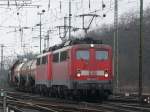 140 808-7 mit Schwesterlok bringen einen gemischten Gterzug nach Kln-Gremberg. Aufgenommen am 21/02/2009.