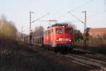 140 544-8 mit leerem Autozug in Limmer 21.03.09