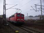 140 080-3 bei der durchfahrt in Werder/Havel mit einem Gterzug am 23.3.05