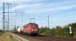 140 218-9 hat soeben mit dem FZT 53573 ALSK - AM Bad Oldesloe durchfahren und wird nun die Reise ber die GUB und Hamburg-Harburg Richtung Maschen Rbf fortsetzten.