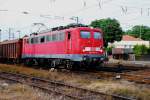 140 374-0 beim ausfahren aus dem Gterbereich des Bahnhof Bielefeld-Brackwede.