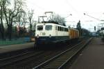 140 728-7 mit eine Einheitshilfsgertewagen auf Bahnhof Ibbenbren am 14-04-1993.