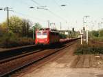 140 231-2 mit einem Gterzug aus die Richtung Venlo auf Bahnhof Viersen am 17-4-1997. Bild und scan: Date Jan de Vries.