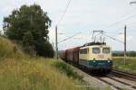 140 423-5 (DB) fhrt am 27. Juli 2011 um 12:39 Uhr mit einem Gterzug durch Nudow