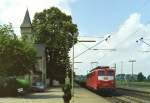 140 840 mit Güterzug Richtung Magdeburg am 19.07.1995 in Königslutter